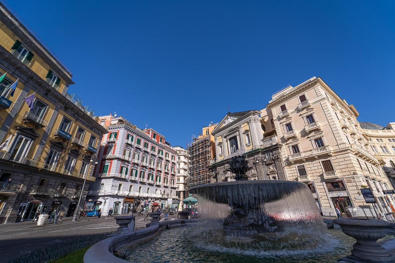 P.C. Boutique Medina H. Napoli Centro, By Clapa Group Hotel Екстериор снимка